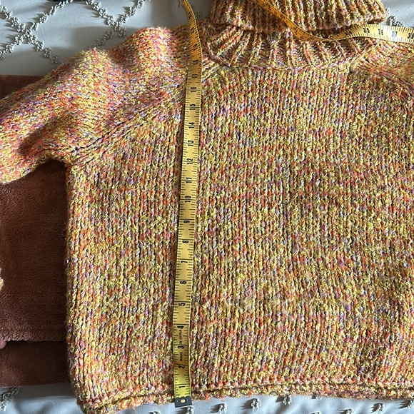 Urban outfitters roll neck turtleneck chunky knit sweater XS - Picture 3 of 10